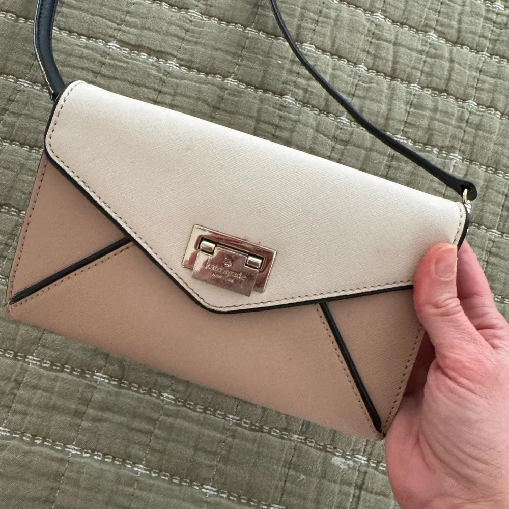 kate spade this stylish
